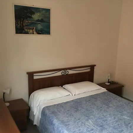 Miramare, 2 Camere, Cucina, Bagno, * 벤티밀리아