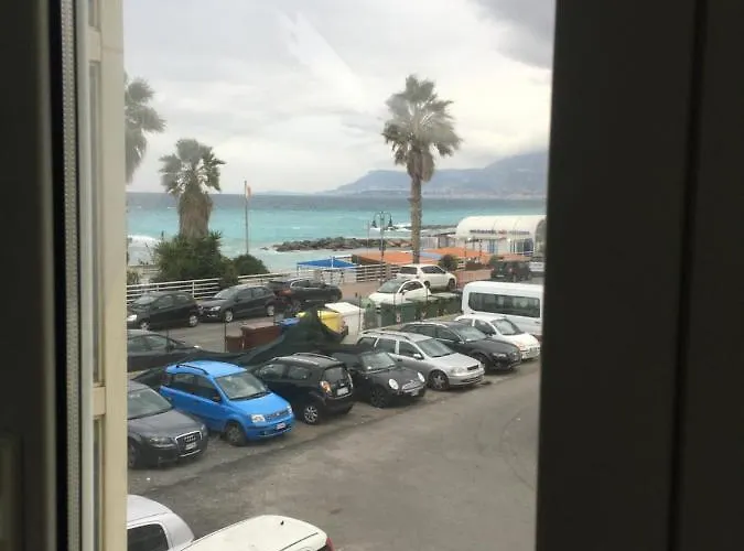 Miramare, 2 Camere, Cucina, Bagno, *