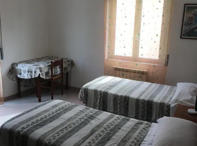 Appartement Miramare, 2 Camere, Cucina, Bagno,