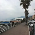 Miramare, 2 Camere, Cucina, Bagno, *