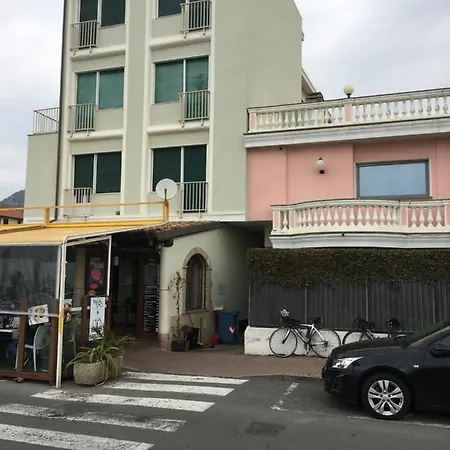 Miramare, 2 Camere, Cucina, Bagno, Apartment