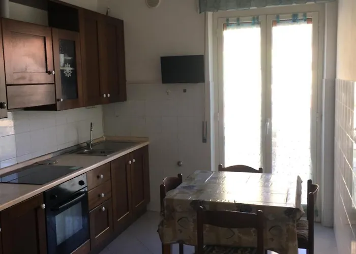 Miramare, 2 Camere, Cucina, Bagno, Apartamento Ventimiglia